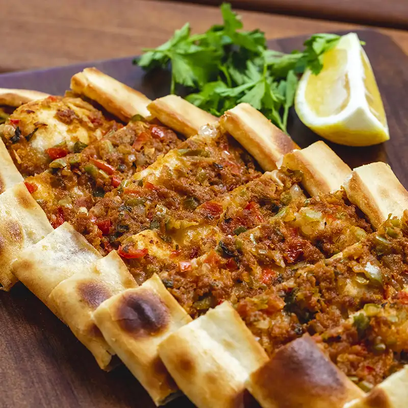 Pide à la viande